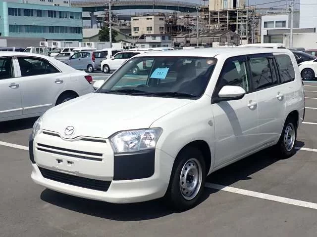 Mazda Familia S-Wagon NCP160M 2021